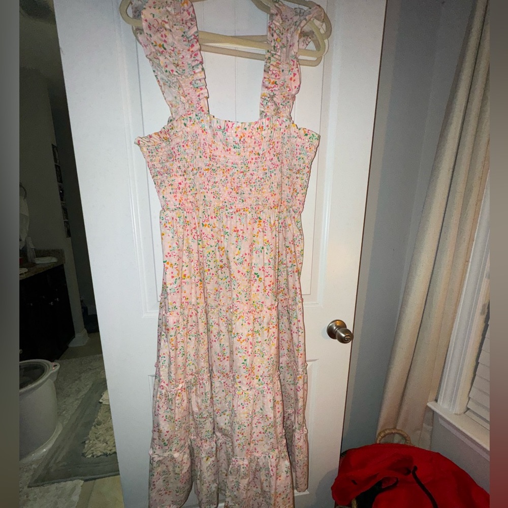 CROWN & IVY PINK FLORAL DRESS